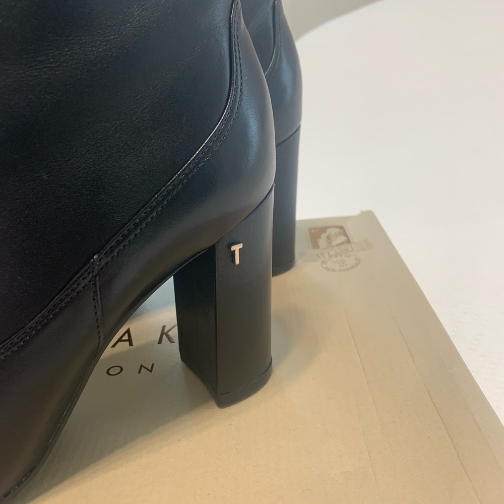 Ted Baker Black Leather Pointed Toe Block Heel Ankle Boots - Picture 9 of 14